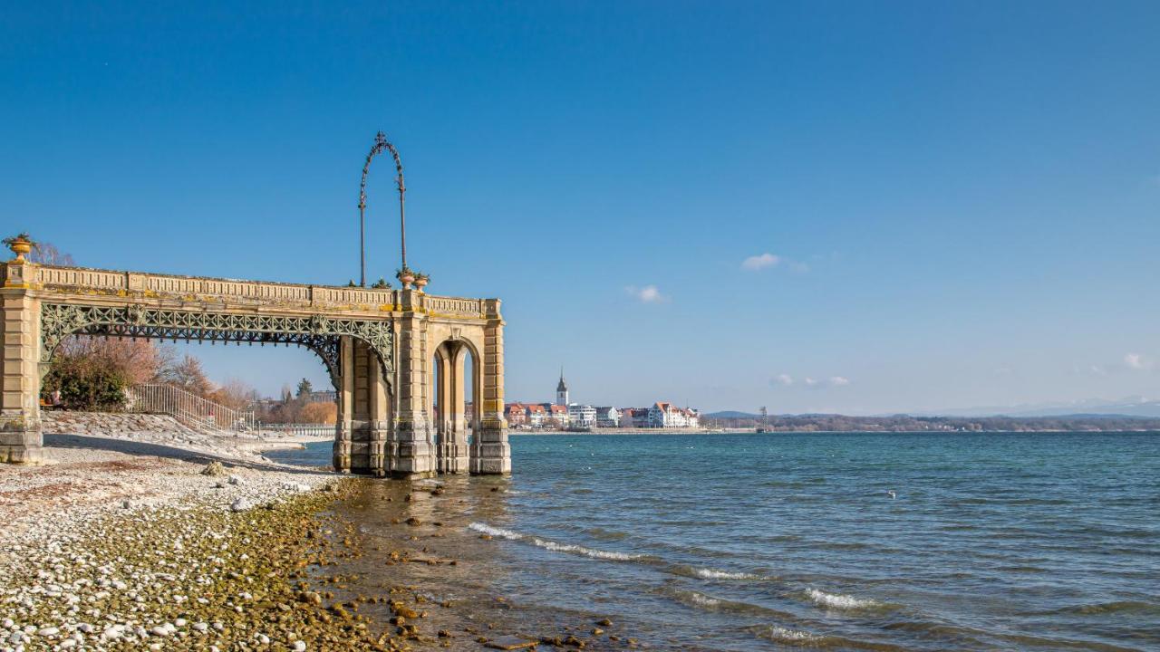 Louise'S City Apartment An Der Uferpromenade ฟรีดริชส์ฮาเฟน ภายนอก รูปภาพ